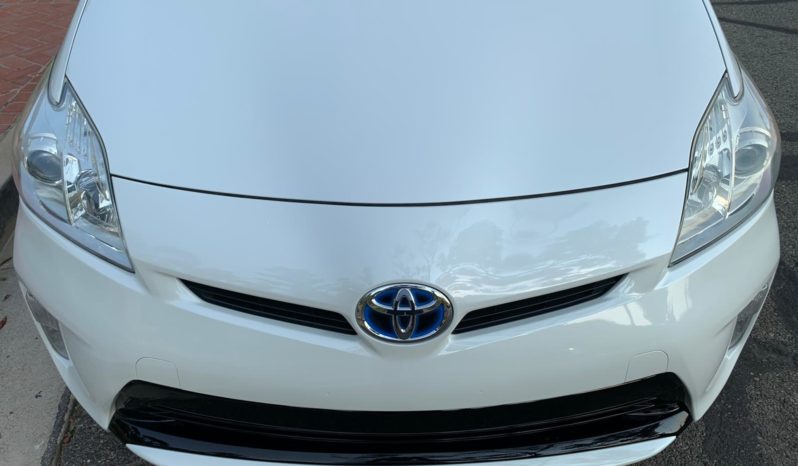 2013 Toyota Prius 3 Hatchback HD full