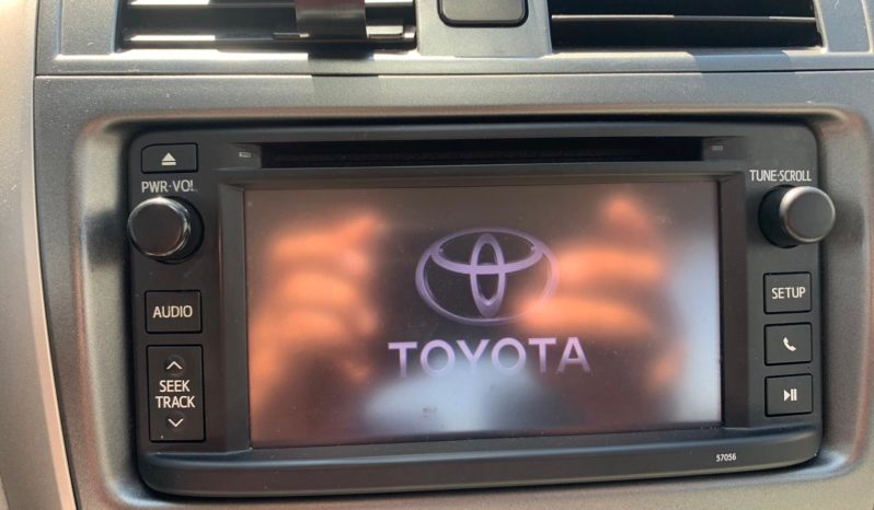 2013 Toyota Corolla LE full