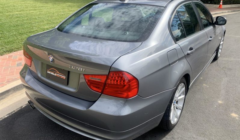 2011 BMW 3-Series Gray full