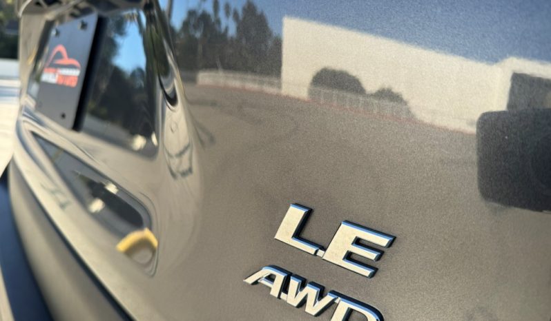2019 Toyota RAV4 LE full