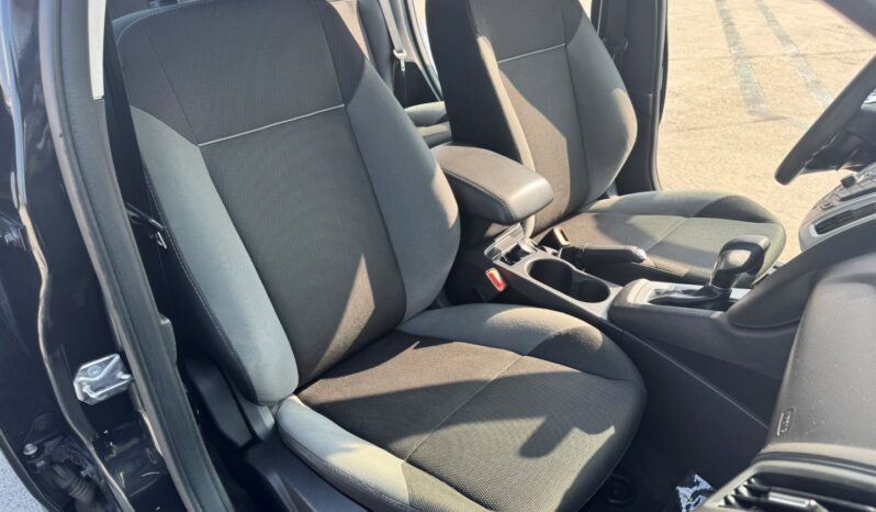 2013 FORD FOCUS SE full