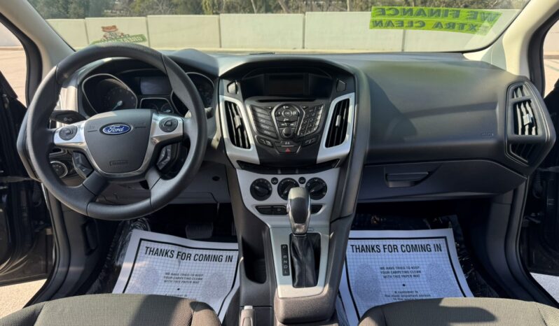 2013 FORD FOCUS SE full