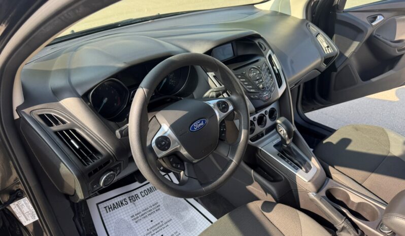 2013 FORD FOCUS SE full