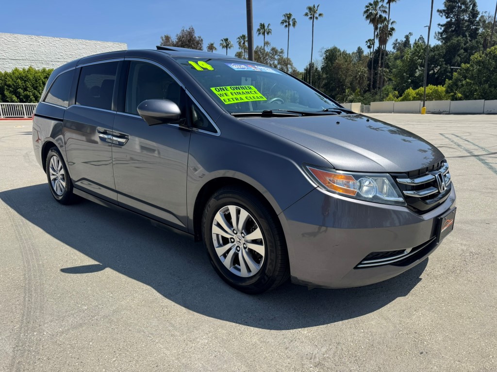 2014 Honda Odyssey EX-L's photo