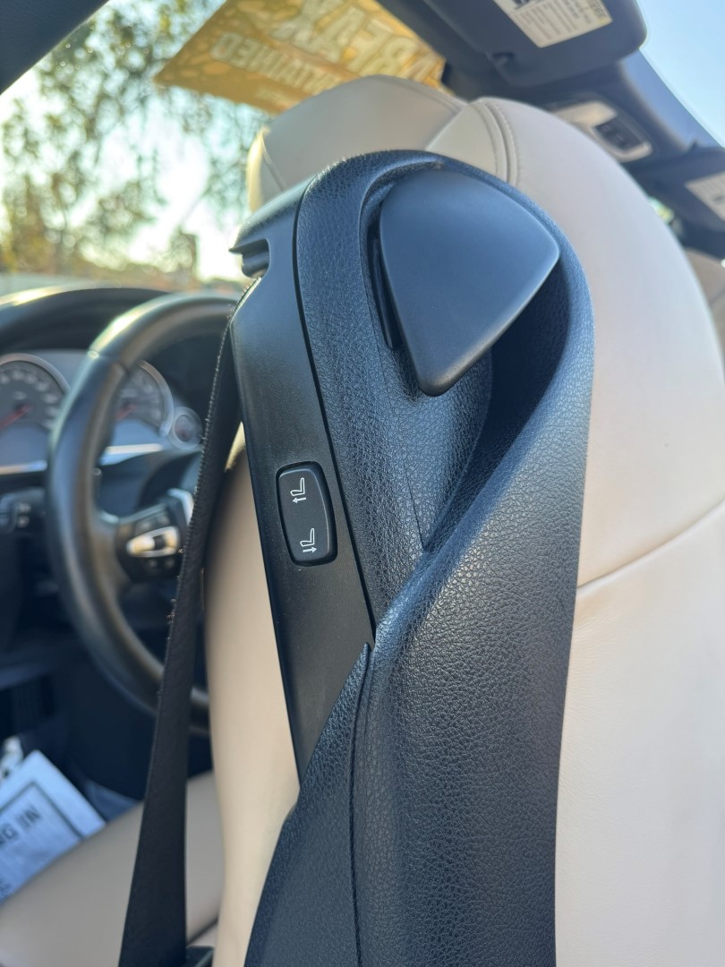 2015 BMW M4 Convertible Base - Photo 33