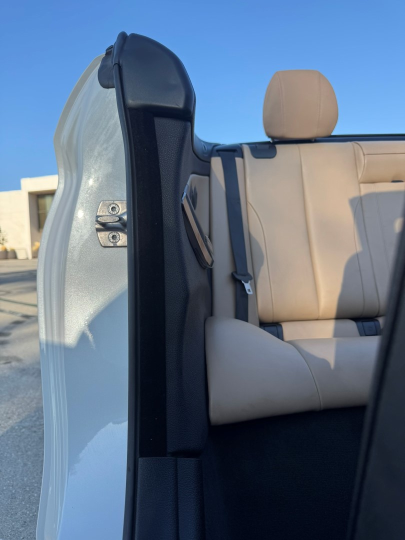 2015 BMW M4 Convertible Base - Photo 36