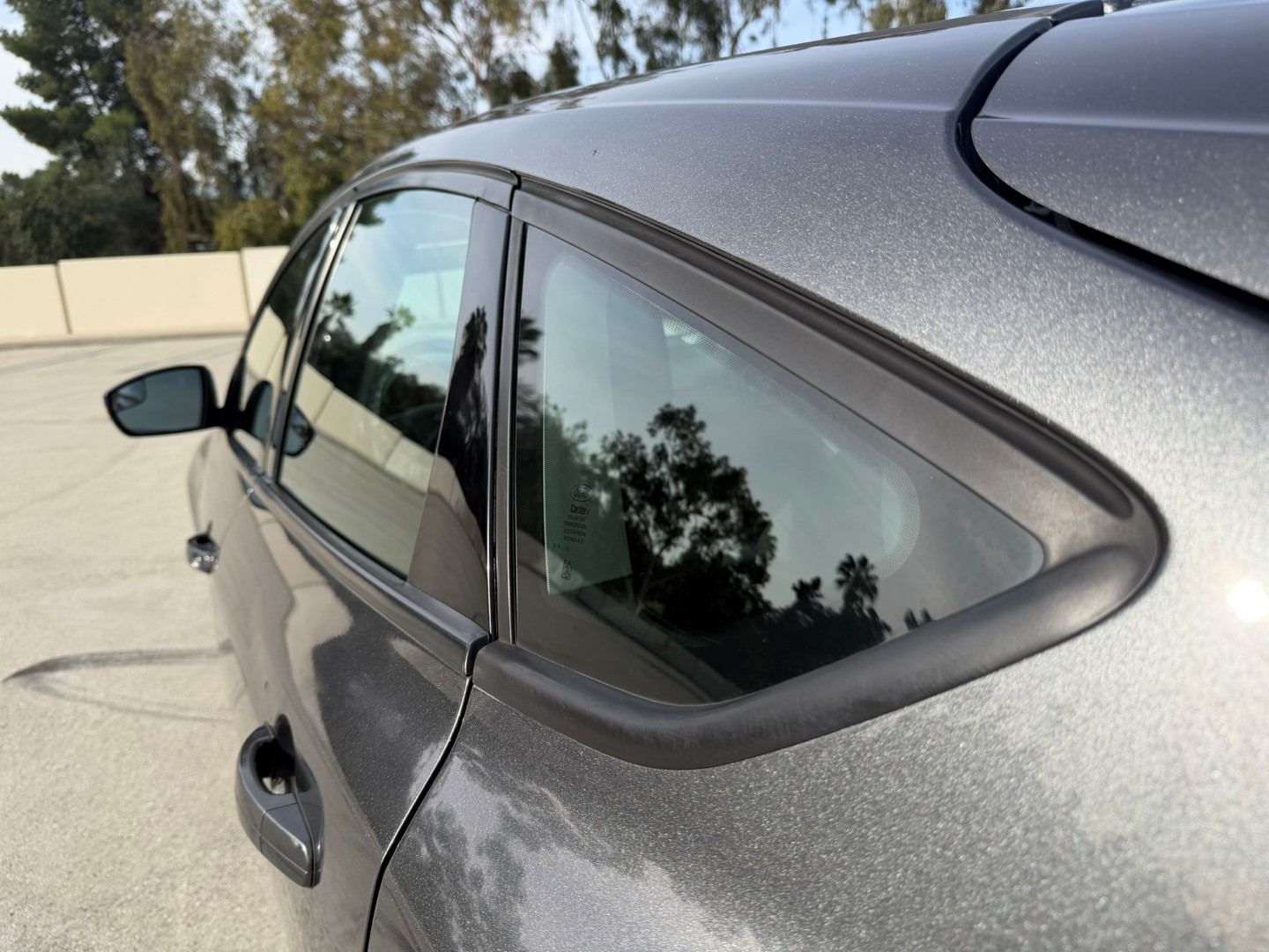 2017 Ford Focus SE - Photo 23